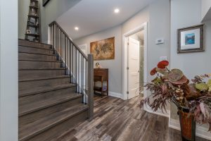 Oakridge Drive Staircase Renovation