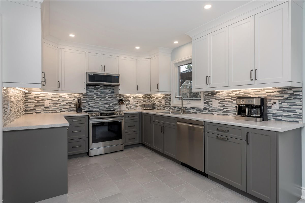 21-Kitchen