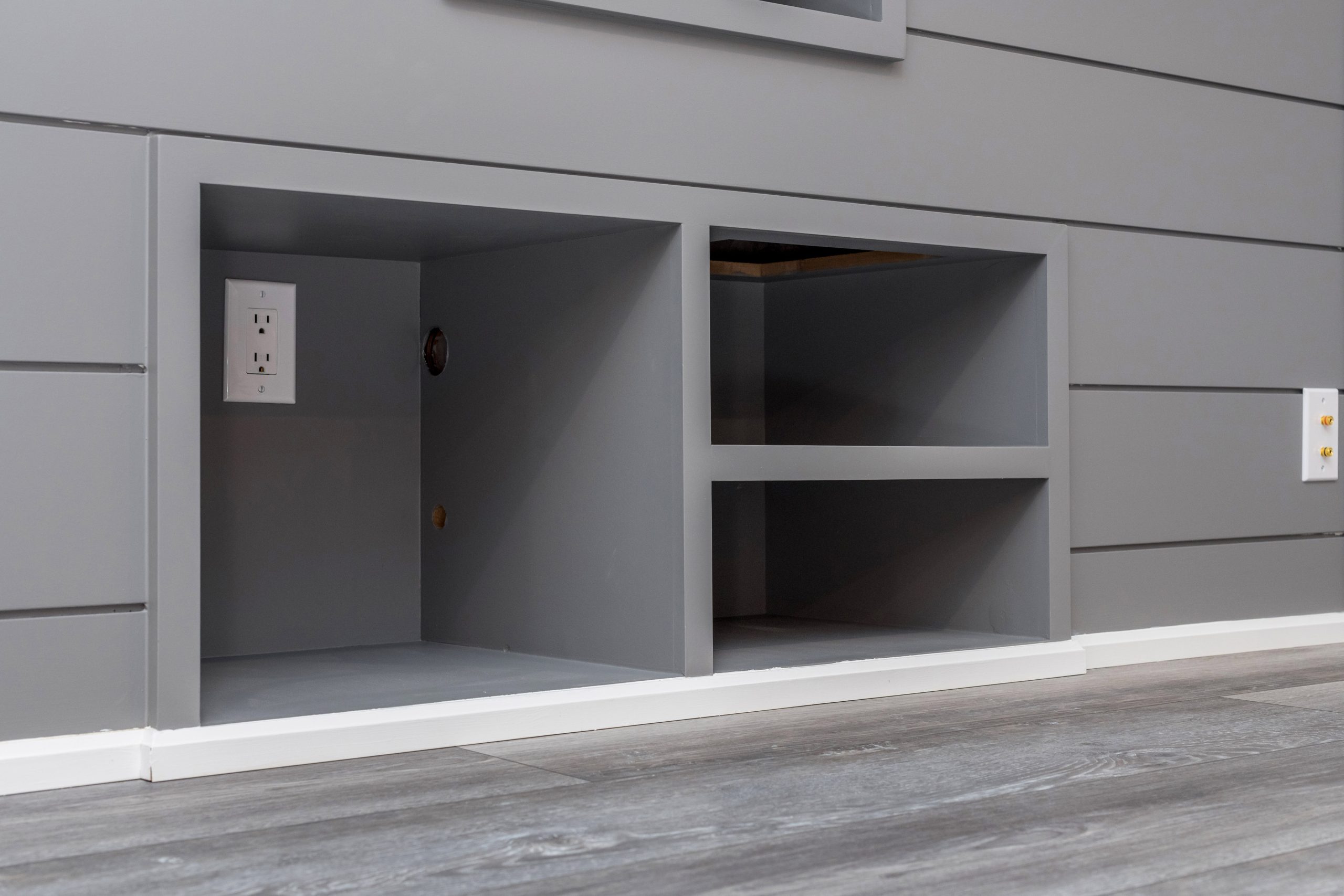 27-Entertainment Wall